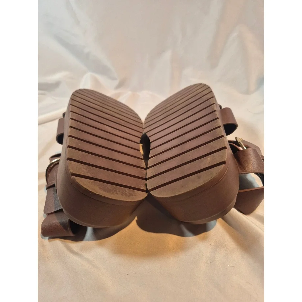 Torrid Dark Brown Gladiator Strappy Buckle Chunky Sandals US 9.5WW EU 39.5